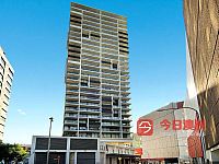 Parramatta 单间独立卫浴包水电网一步 station和Westfield豪华公寓