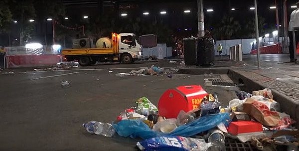 悉尼出动300人一整晚都在清理垃圾，街头垃圾足以填满一个游泳池！（视频/组图） - 4