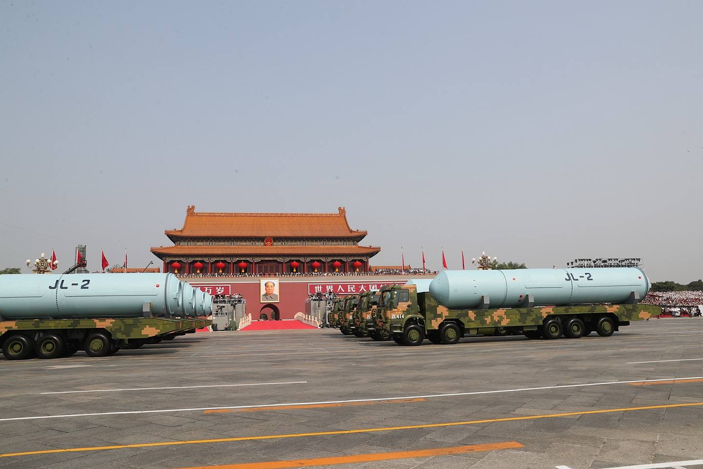 巨浪-2导弹在中国国庆阅兵式上亮相，而巨浪-3已经在试射过程之中。（新华社）