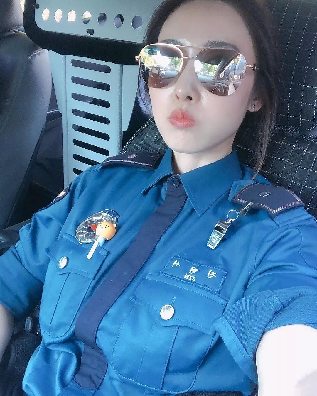 【美女】40岁性感女警身材照被曝光：她孩子3岁，健身2年，罪犯看完想被抓...（组图） - 12