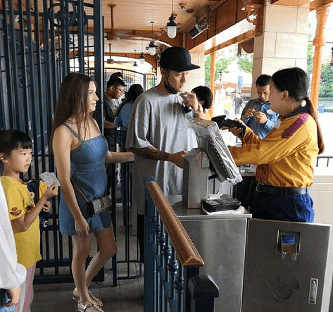 家暴风波后蒋劲夫起诉乌拉圭前女友，律师晒出法院立案通知书（组图） - 9