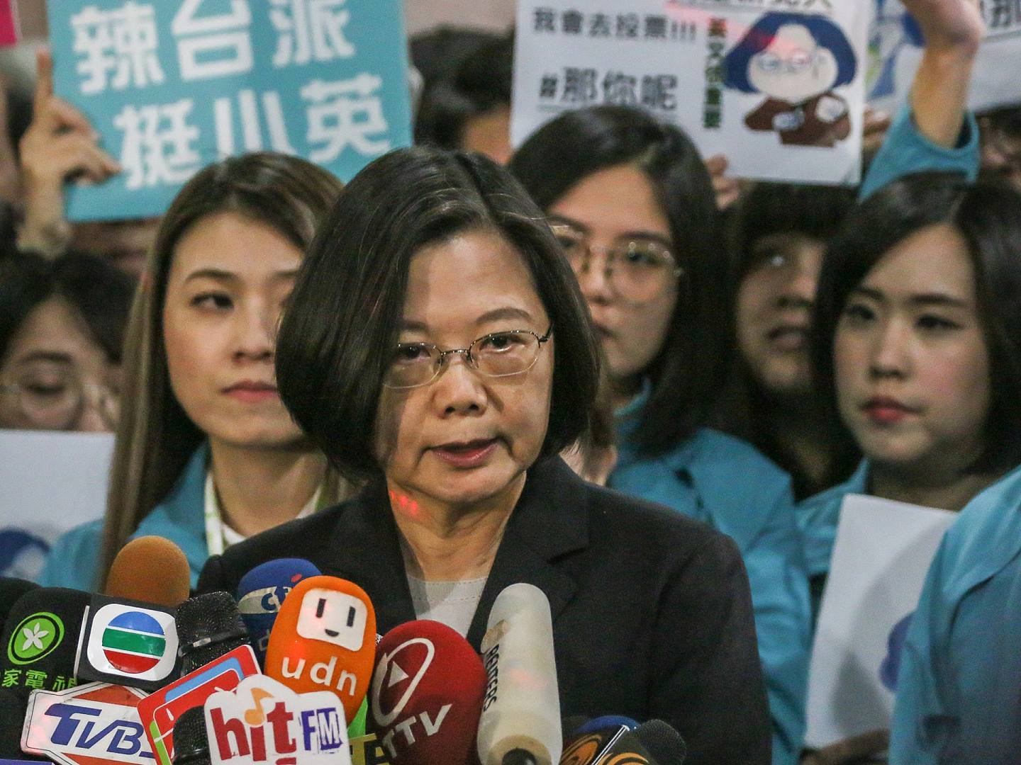 蔡英文表示，她从来不会把不同的政治主张视为叛国，在台湾，统独争议一直都在，但也都受到言论自由的保障。（洪嘉徽／多维新闻）