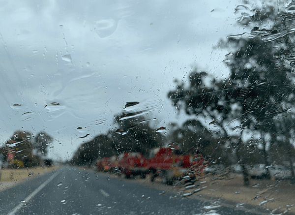 1578182400-rain-bushfire.png,0