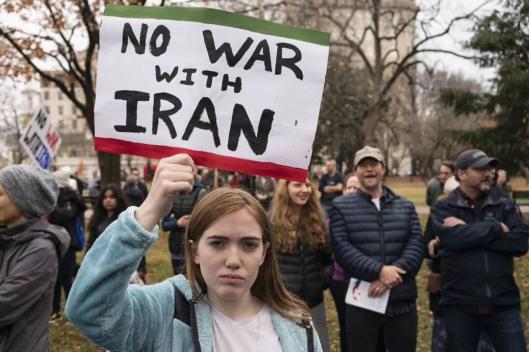 伊朗的报复开始了，特朗普暴怒：已锁定52个目标! 总统要开打 美国民众却示威“反战”！（组图） - 16