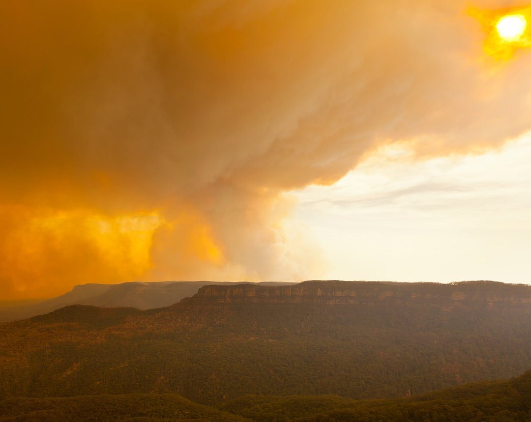 澳洲山火蔓延上千公里 为啥过了4个月还是扑不灭？ - 7