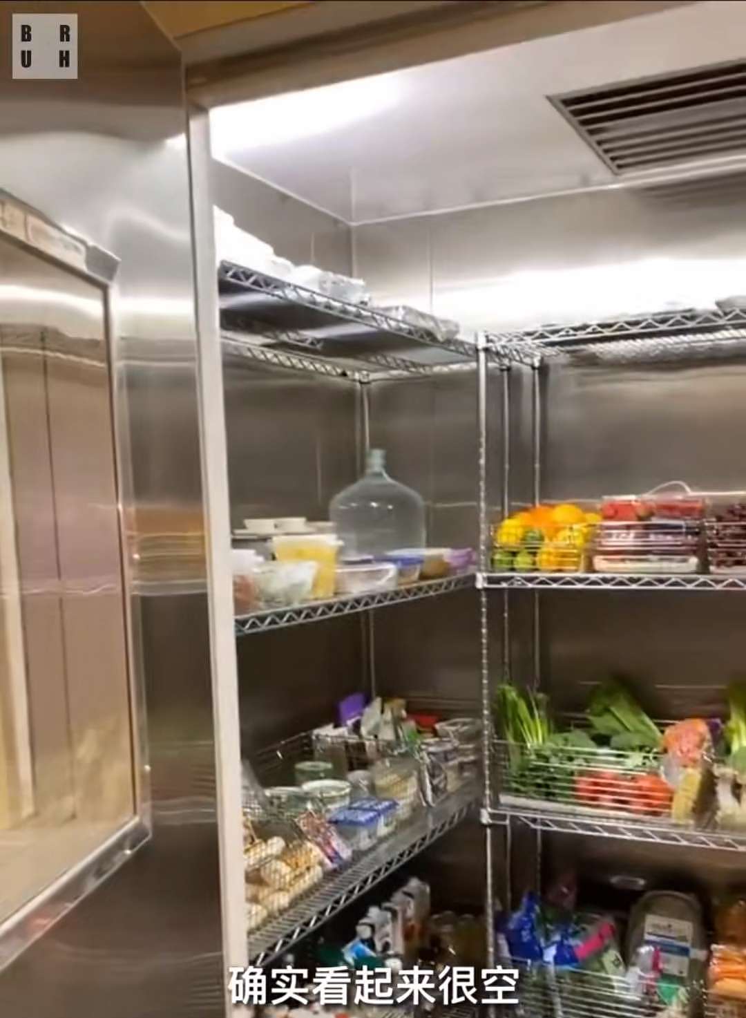 金卡戴珊秀豪宅超豪华步入式冰箱，网友酸了：这不就是私人超市？（组图） - 6