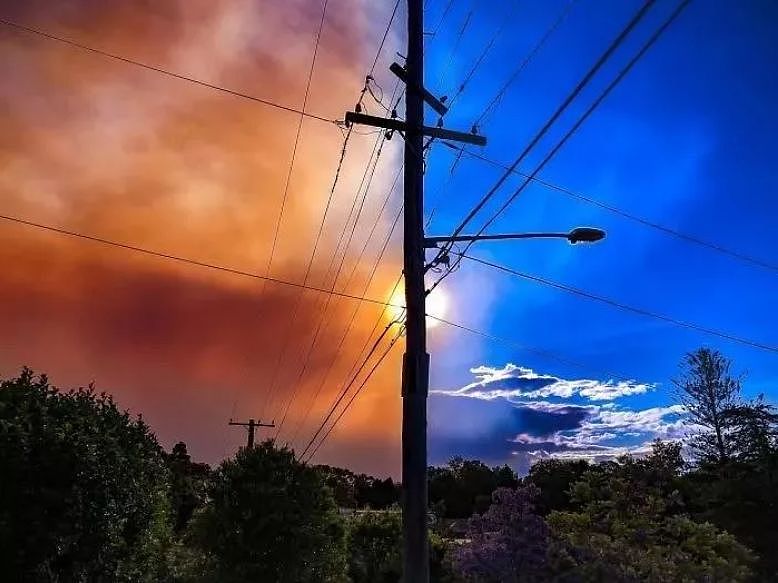 澳洲山火肆虐 莫里森一系列“迷之操作”惹怒民众 - 11