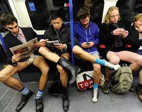 脑洞！伦敦地铁“无裤日”就在今天！走，一起去看白花花的腿子！（组图） - 13