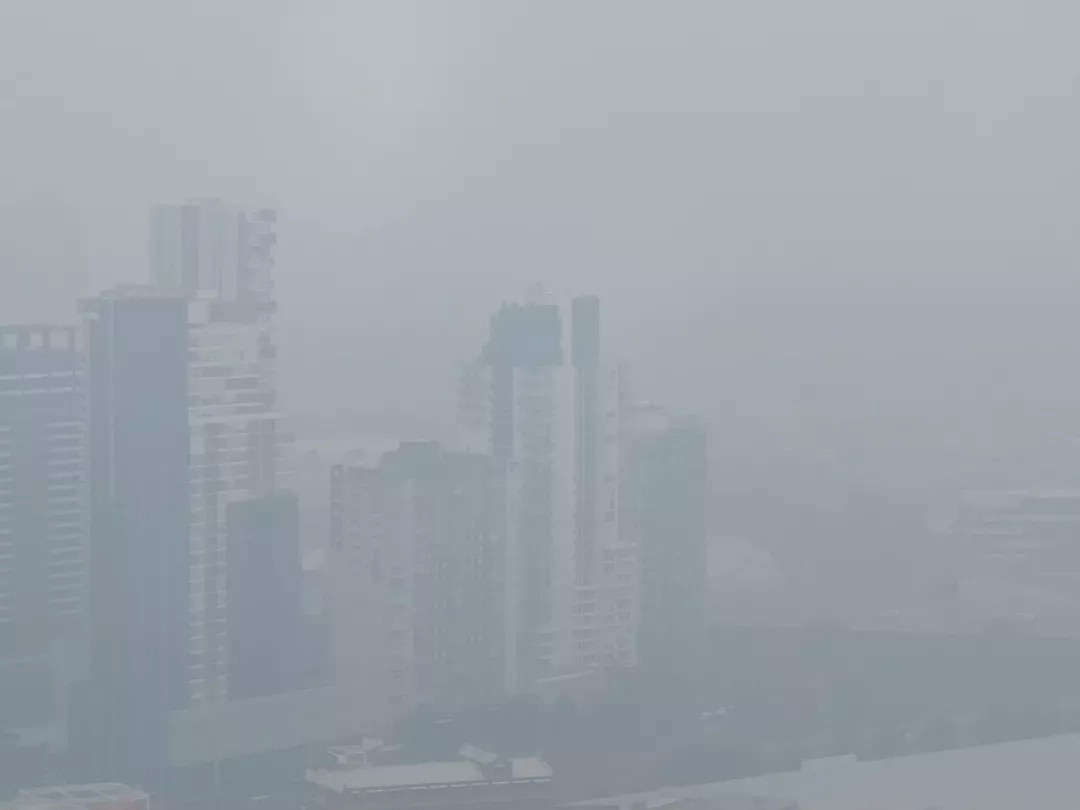墨尔本今天雾霾爆表、血日当空！PM 2.5一度逼近900，出门就是找死！全市浓烟火警响了178次！ - 39