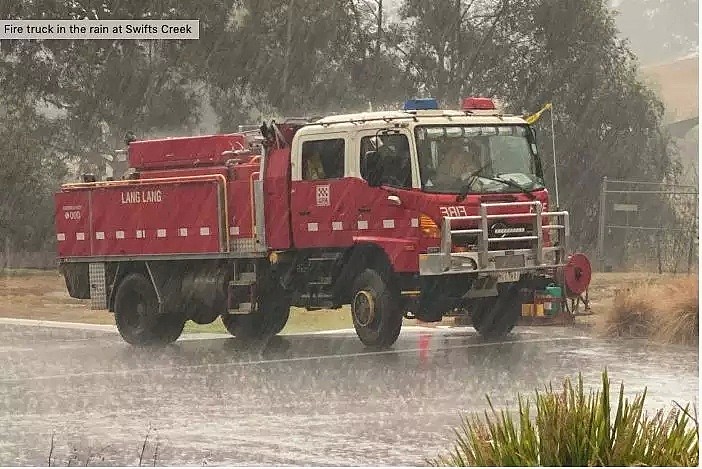 山火烧了130多天后，悉尼终于要下7天雨！而比这更感人的，是这些温暖的澳洲人...（视频/组图） - 33