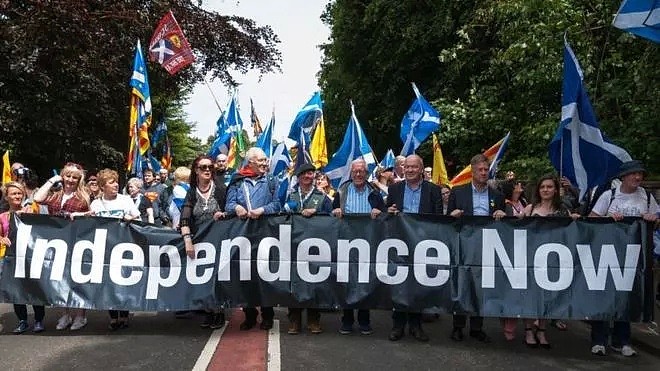鲍首相正式拒绝苏格兰二次独立公投，将遭遇什么大反击？（组图） - 7