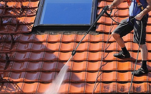 roof-cleaning-melbourne.jpg,0
