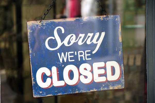 closed-sign.jpg.653x0_q80_crop-smart.jpg,0