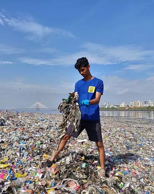 印度小哥两年清理3800吨垃圾，感动了无数人...（组图） - 6