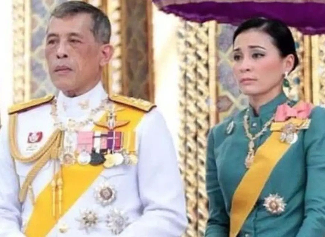 泰国王妃疑似已死亡：7 月封妃，10 月被废，上位仅86天，王的女人到底经历了啥？（组图） - 30