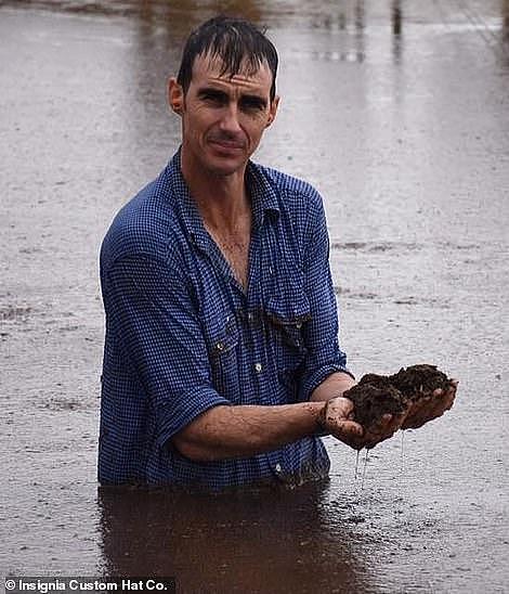 “跳水沉塘？”No！这在澳洲“不稀奇”！新州农民庆祝降水，开心的像孩子（视频/组图） - 5
