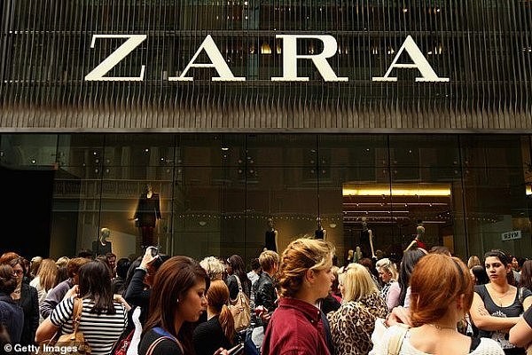 22336978-7909807-Clothing_retail_giant_Zara_is_one_of_10_popular_brands_among_wea-a-29_1579578916404.jpg,0