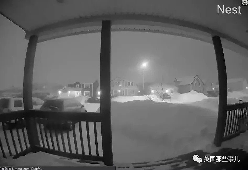 一夜之间全城大雪整个埋掉..打开家门连天都看不到！加拿大这场雪厉害了...（组图） - 16