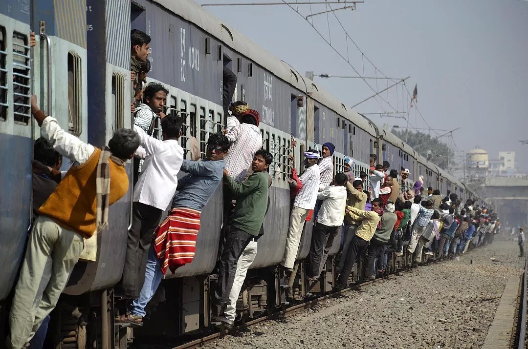 印度人“春运”不再扒火车？！这家公司立了大功 - 2
