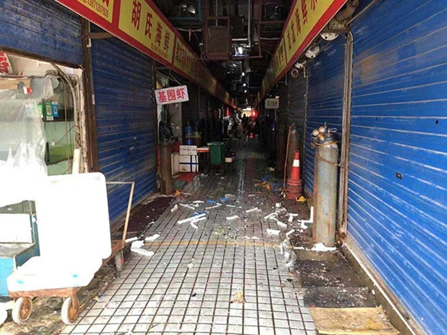 疫情爆发后，华南海鲜批发市场已被政府关闭。 （澎湃新闻）