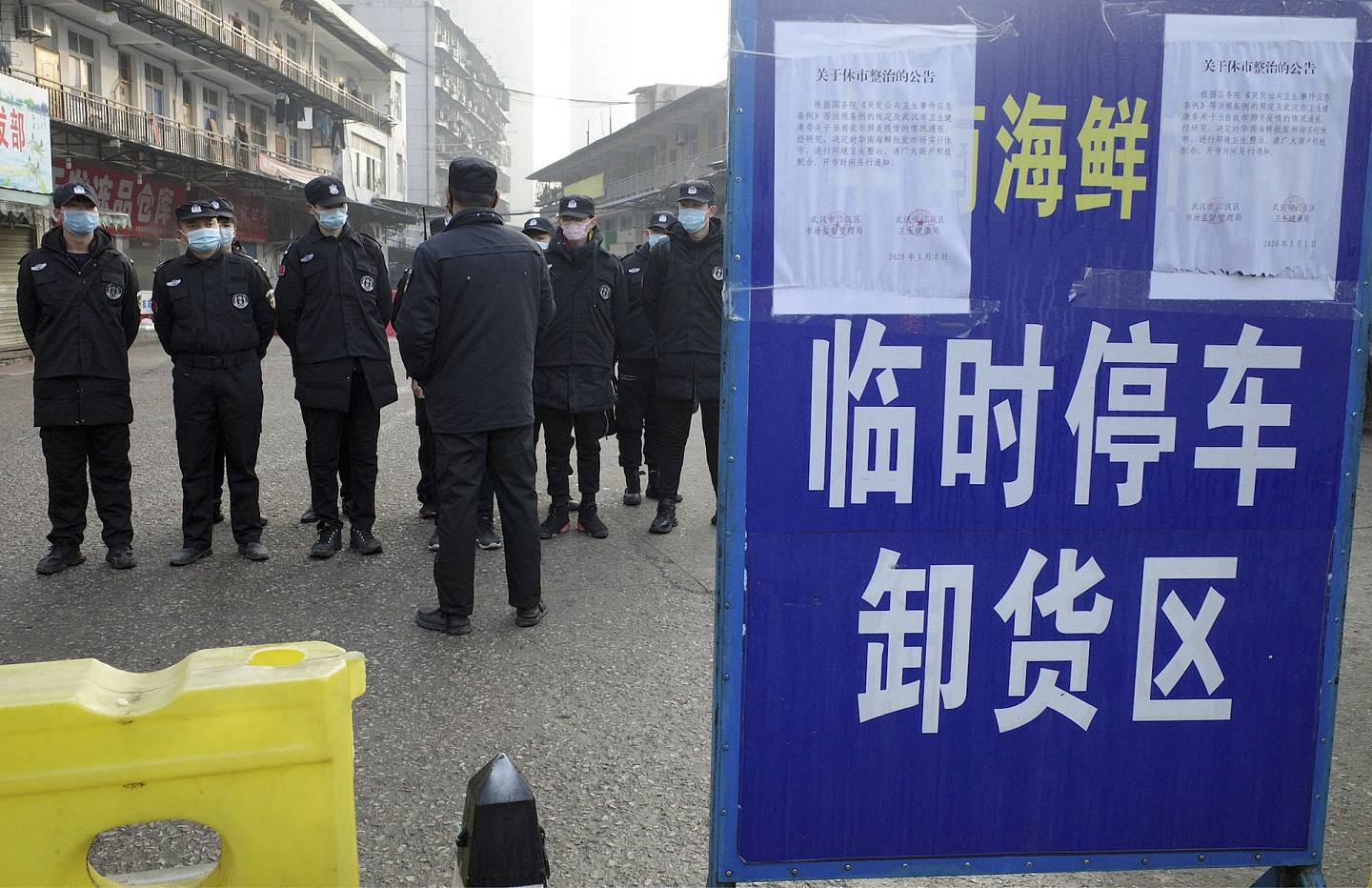 1月8日，武汉肺炎疫情始发地的海鲜市场现已关闭。（AFP）