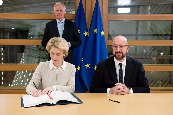重磅！欧洲理事会、欧盟委员会主席签署脱欧协议（组图） - 3