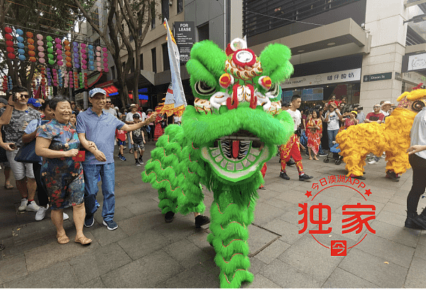 悉尼市长唐人街主题花灯活动派发红包，送独家祝福 - 11