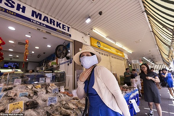 直击！在悉尼亚洲菜市场，究竟有多少人戴口罩？澳媒今天转了一圈（组图） - 3