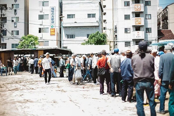 日本现0元酒店却无人敢住!民工暴动放火屡禁不止（组图） - 24