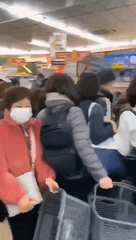 日本新冠肺炎已增至13例！求求各位了，给日本人也留点口罩吧！（组图） - 25