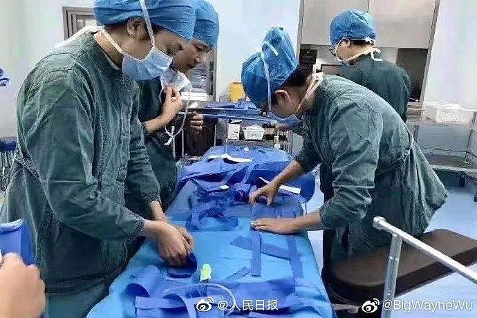武汉协和医院物资紧缺 医生被逼套垃圾袋当防护服上阵（组图） - 3