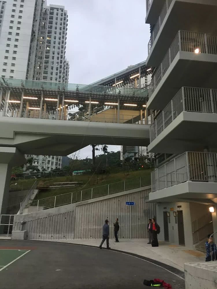 我去了趟香港 看了套16平米的公租房 50平米就是豪宅 （组图） - 5