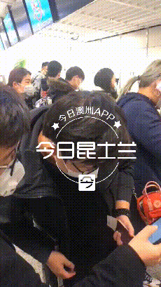 3名UQ中国留学生上演“澳囧之旅”！困身香港、进“小黑屋”，竟有人“神操作”入境成功 - 7