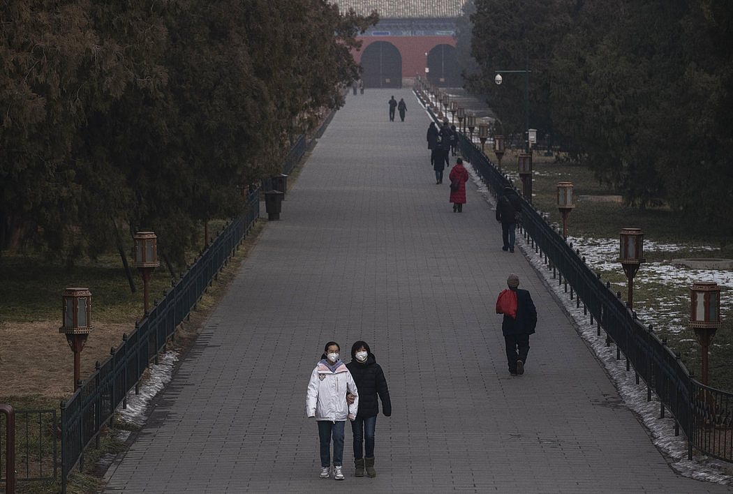 周一，北京，罕少有人的天坛。