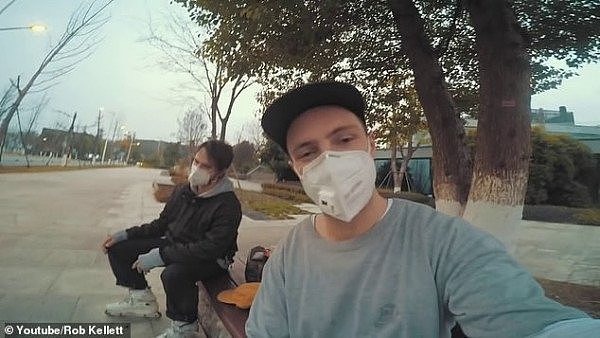 “空荡荡的街头，像是鬼城！”澳男拍摄vlog记录武汉见闻，登撤侨专机返澳：“最安全的选择！”（视频/组图） - 1