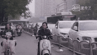 纪录片《中国医生》的90后小哥刷屏，又帅又温柔还是博士后：现实版江直树，绝了！ - 20