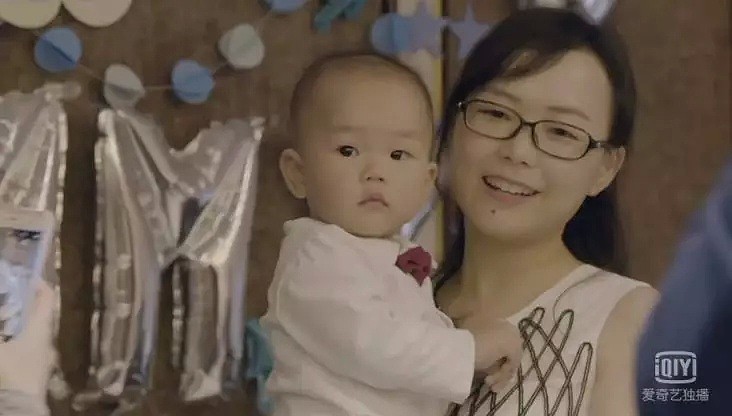纪录片《中国医生》的90后小哥刷屏，又帅又温柔还是博士后：现实版江直树，绝了！ - 39
