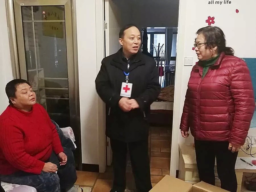 湖北省红十字会3名领导被问责，副会长被免！违规发放口罩，武汉市统计局副局长被免（组图） - 2