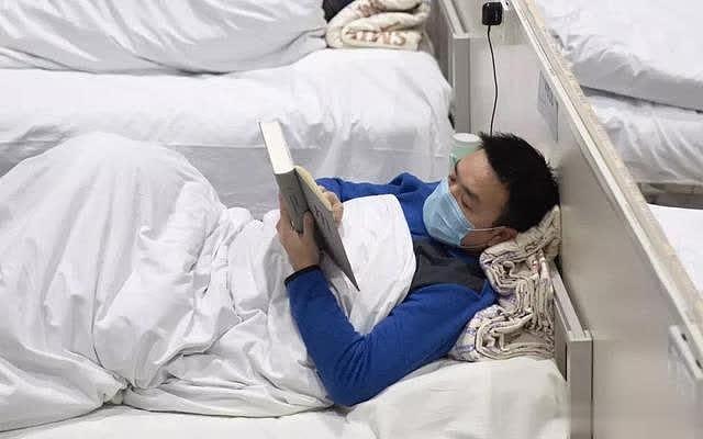 武汉方舱医院读书“清流哥”找到了 他是留美博后（组图） - 3