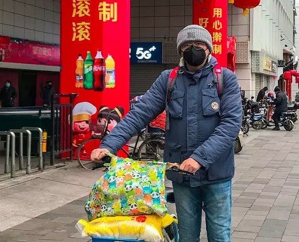 圣诞岛出现首个疑似病例！墨尔本CBD街暖心抗议！中国驻澳大使馆凌晨发文... - 9