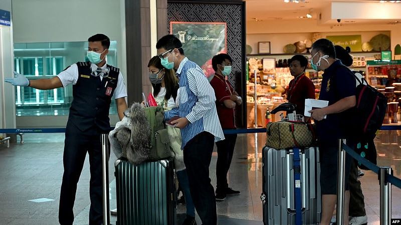 中国包机仅接回61名滞留游客，数千人选择留下！（组图） - 1