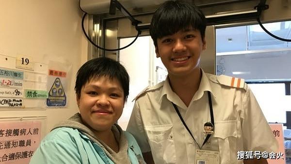 太勇敢！90后男护士自愿去隔离病房，老爸是TVB知名“师奶杀手” （组图） - 7