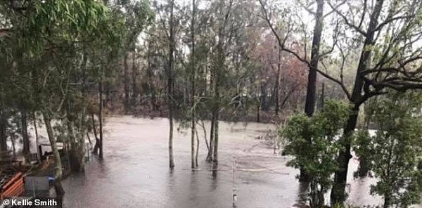 大火过后，暴雨又横扫新州！两次大灾对比照曝光！网友：之前一直求雨，但这也太大了（组图） - 2