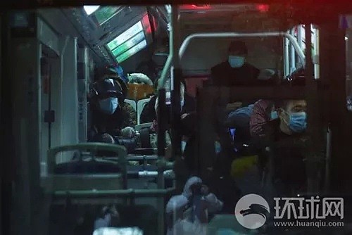 记者在武汉拍下的这一幕，让中央赴湖北指导组当场震怒！（组图） - 4