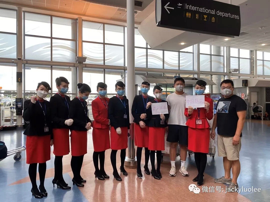 新西兰华人收到“求助”微信，机场求人带物资回中国（组图） - 19