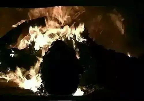 【灵异】太平间火葬场里的真实照片，让你明白烈火焚身有多可怕！（组图） - 13