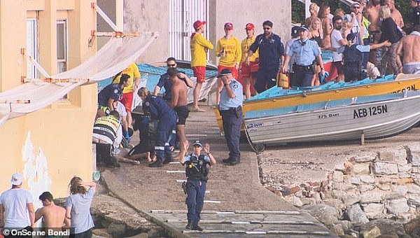 悲剧！Bondi海滩一对男女被巨浪拍下岩石 男子不幸遇难（视频/组图） - 2