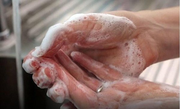 澳果汁制造商宣布生产洗手液! 股价应声大涨近50%（组图） - 2