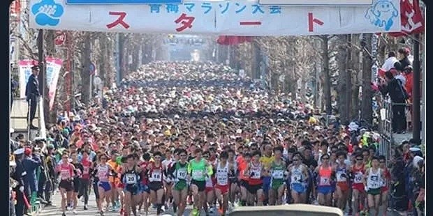 疫情在日本扩散，日本民众信心满满参加万人裸祭和马拉松，然后突然慌得一批...（组图） - 7