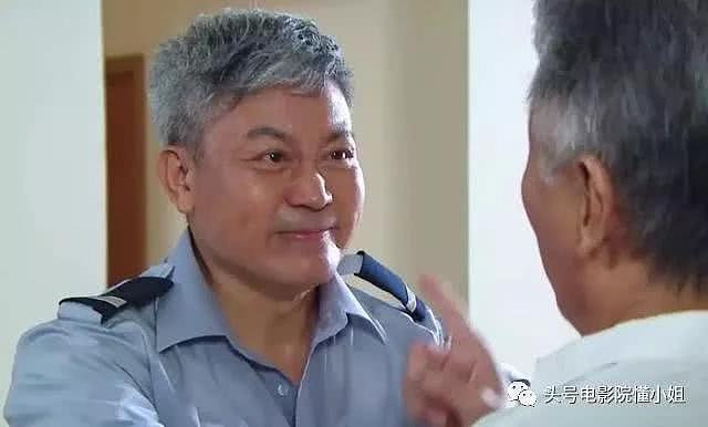 58岁TVB男配角被曝患肺病，曾是亚视一线小生，未婚无子独爱动物（组图） - 4